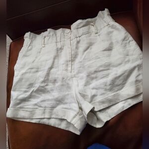 We Are Kindred White Linen Summer Shorts Stretch Waist Size US 8 AU 12 Excellent
